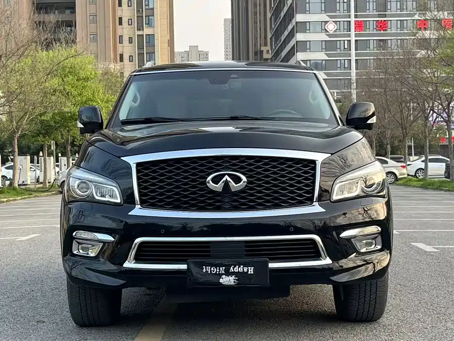 Infiniti QX80
