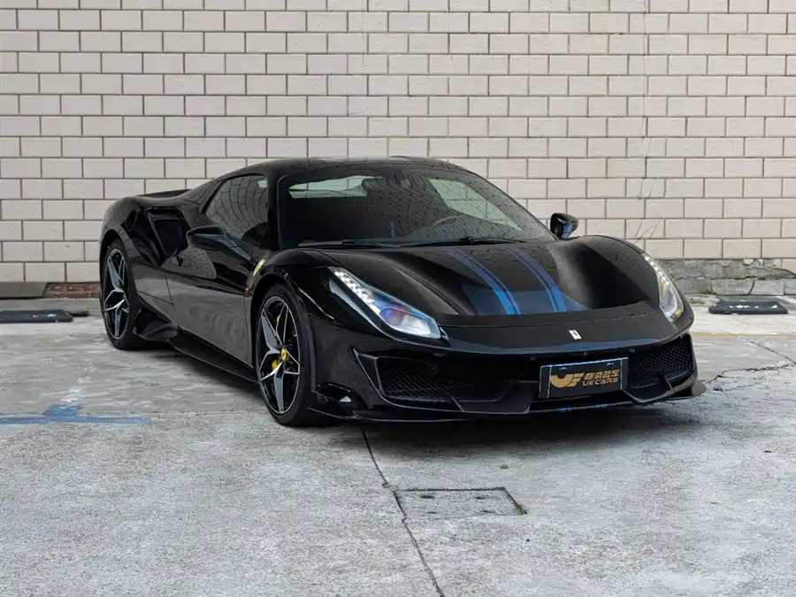 Ferrari 488