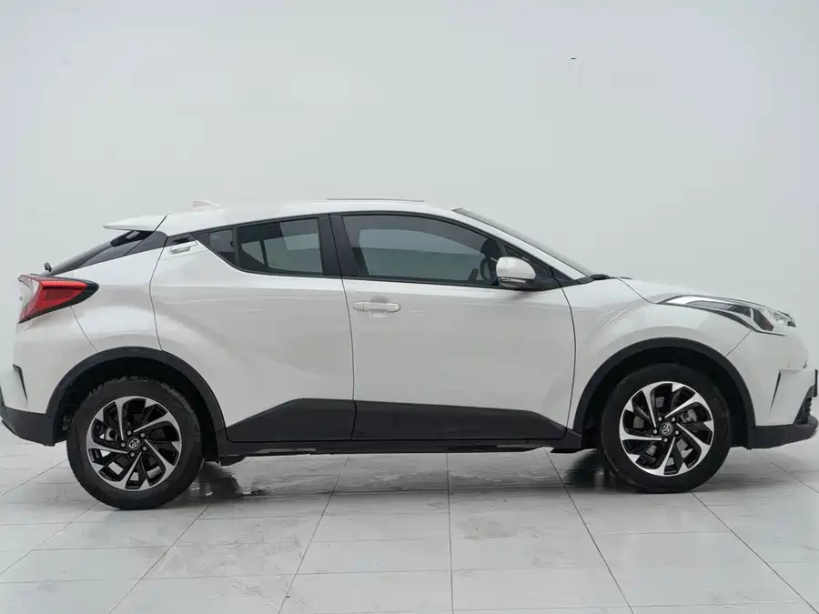 Toyota IZOA
