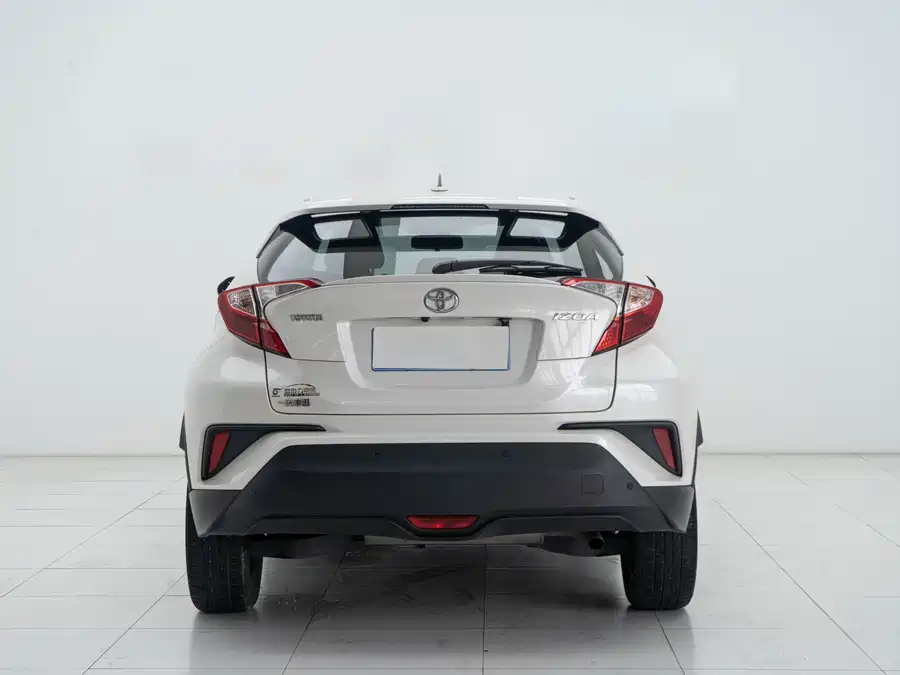 Toyota IZOA