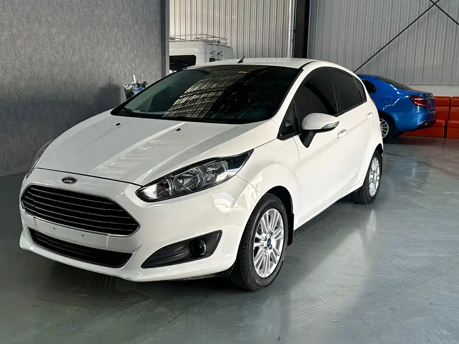 Ford Carnival