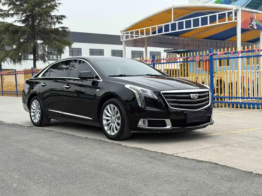 Cadillac XTS