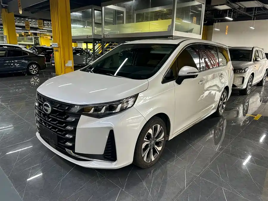 GAC Trumpchi M6