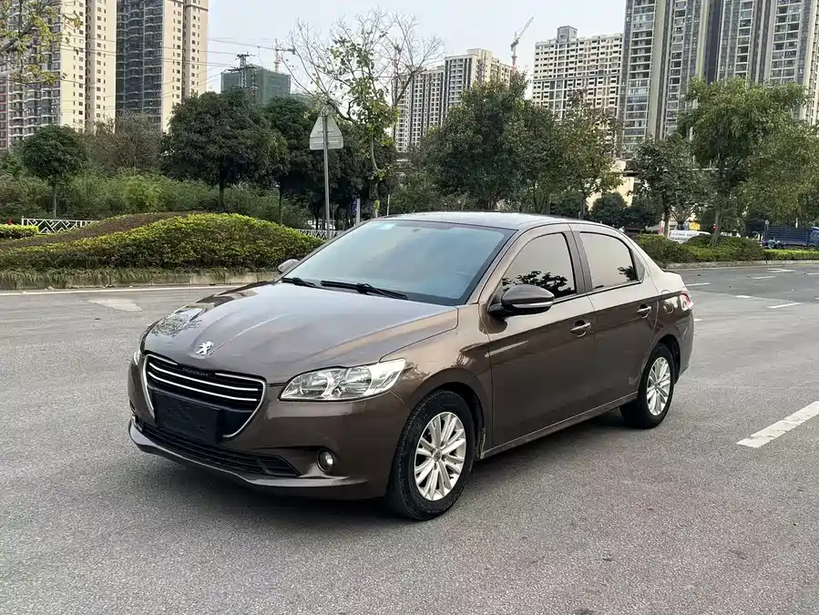 Peugeot 301