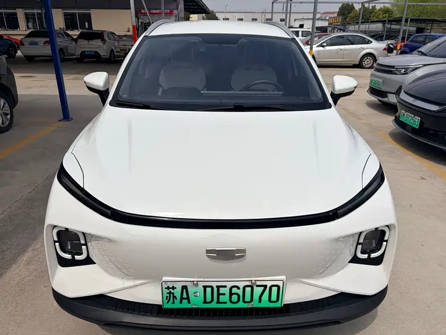 Geely E firefly