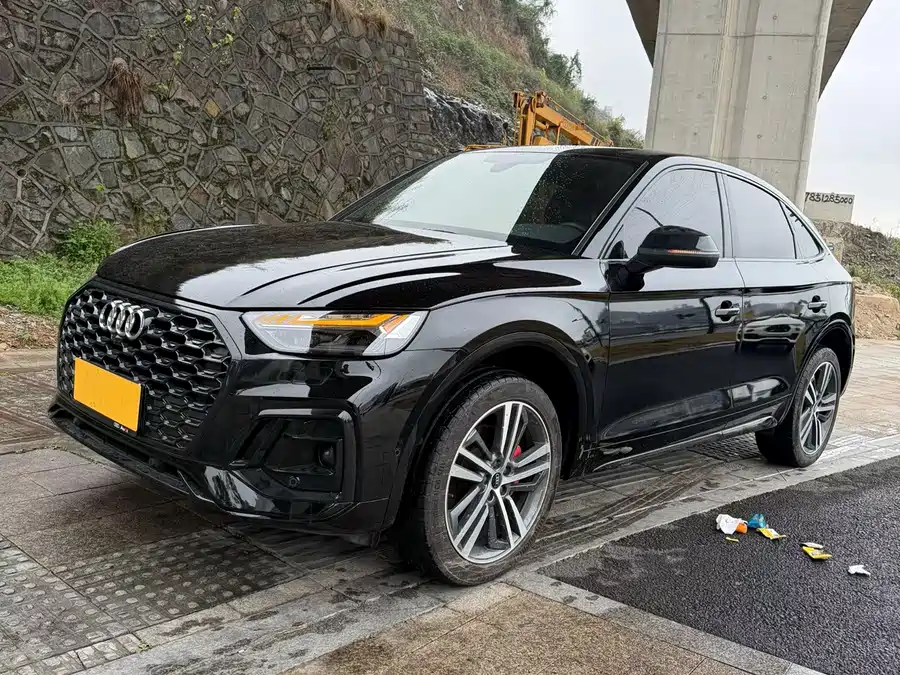 Audi Q5L Sportback