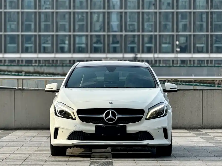 Mercedes-Benz Grade A