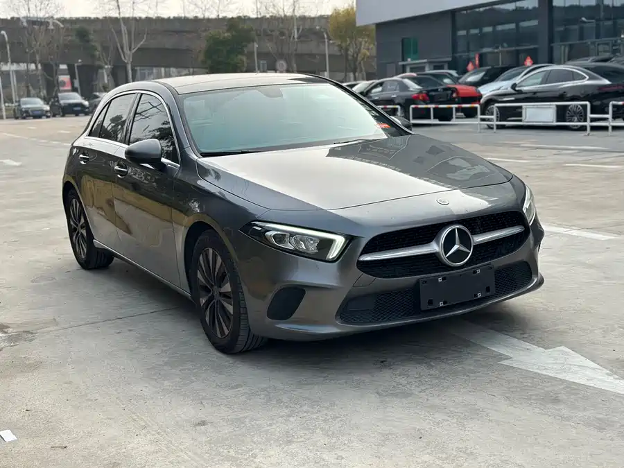 Mercedes-Benz Grade A