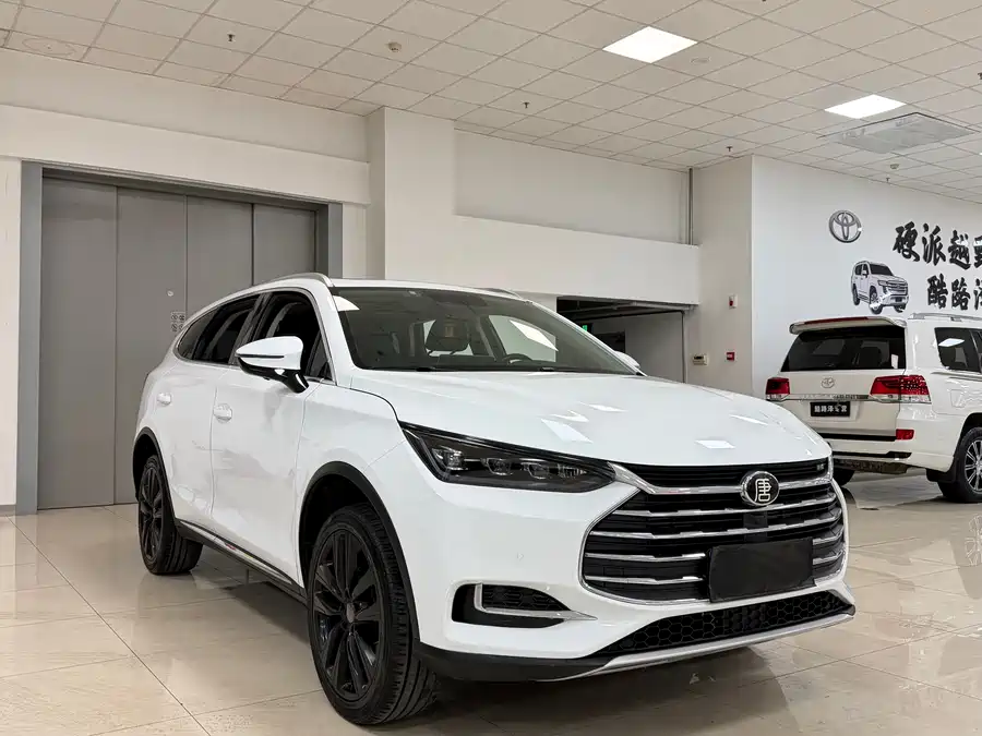 BYD Tang