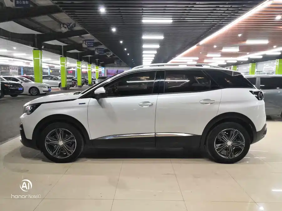 Peugeot 4008