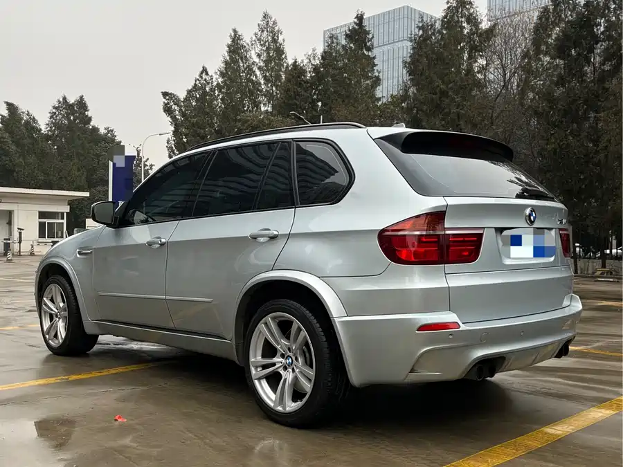 BMW X5M