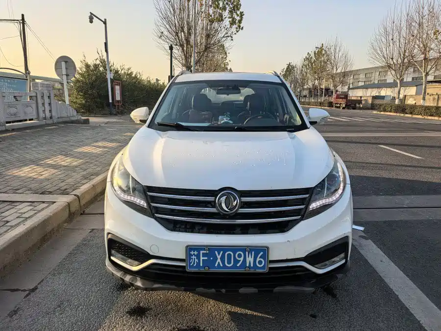 Dongfeng Fengguang 580