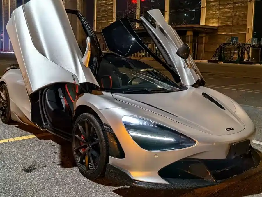 McLaren 720S