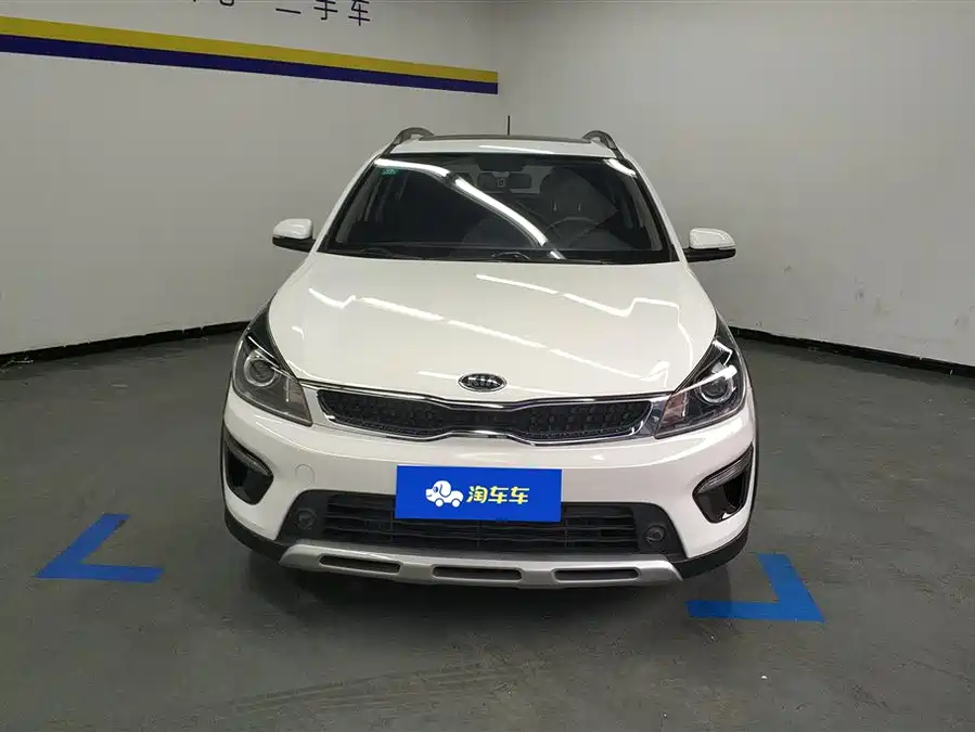 Kia KX CROSS