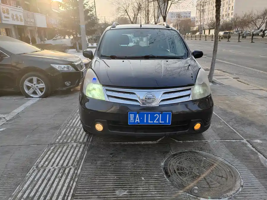 Nissan Livina