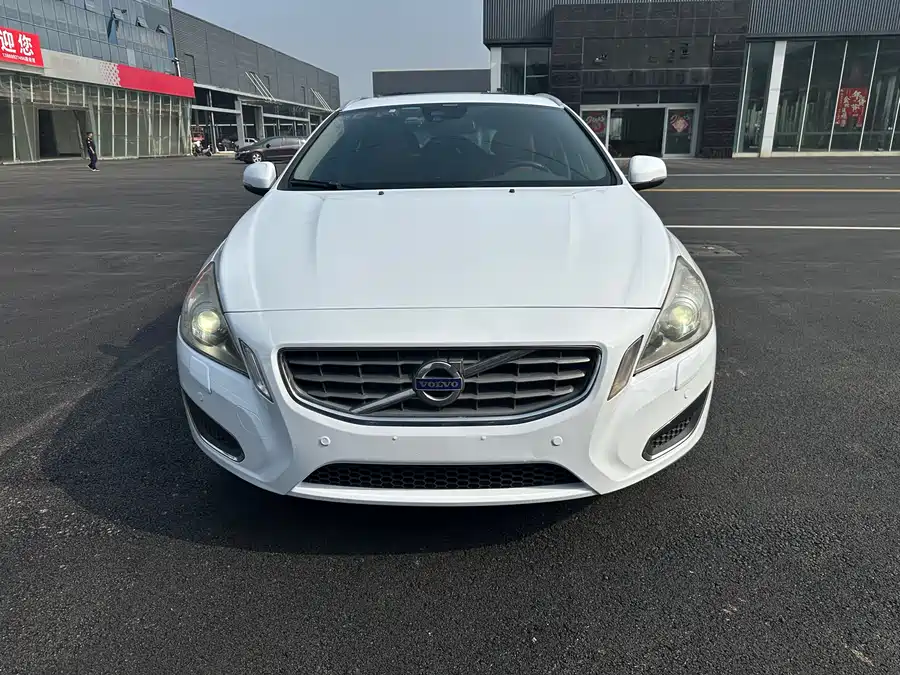 Volvo V60