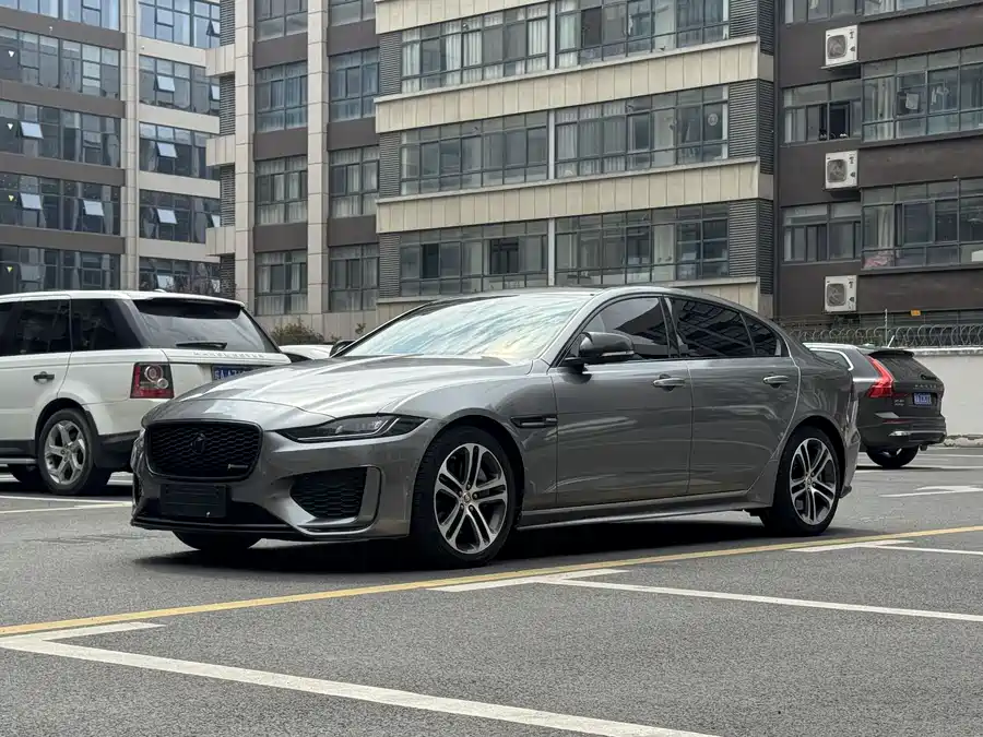 Jaguar XEL