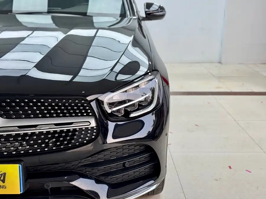 Mercedes Benz GLC