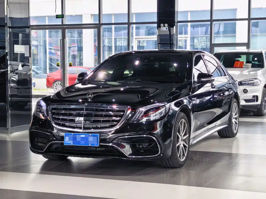 Mercedes Benz S-Class AMG