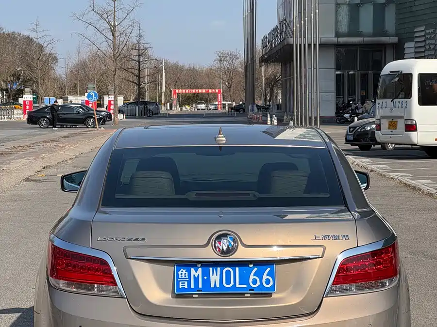 Buick LaCrosse