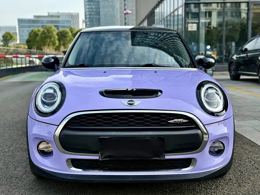 MINI 