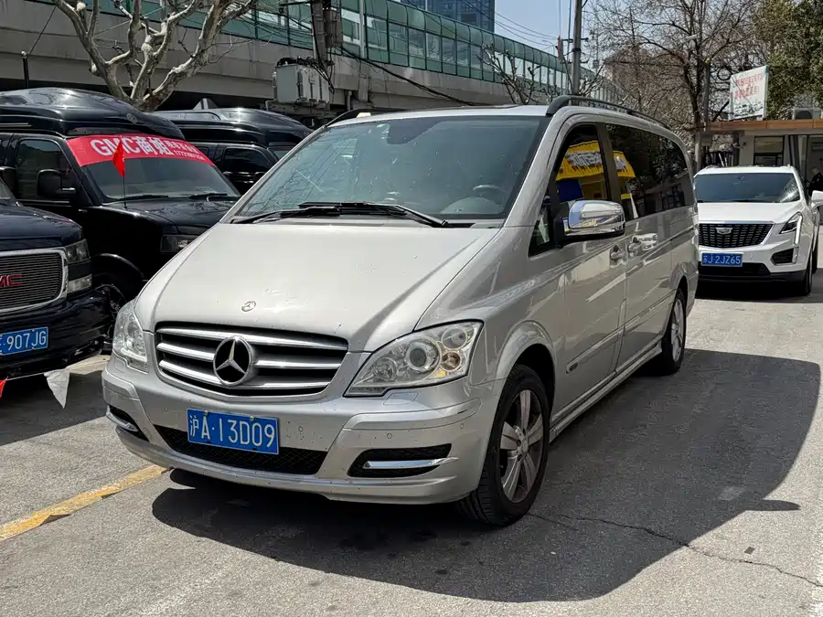 Mercedes Benz Viano