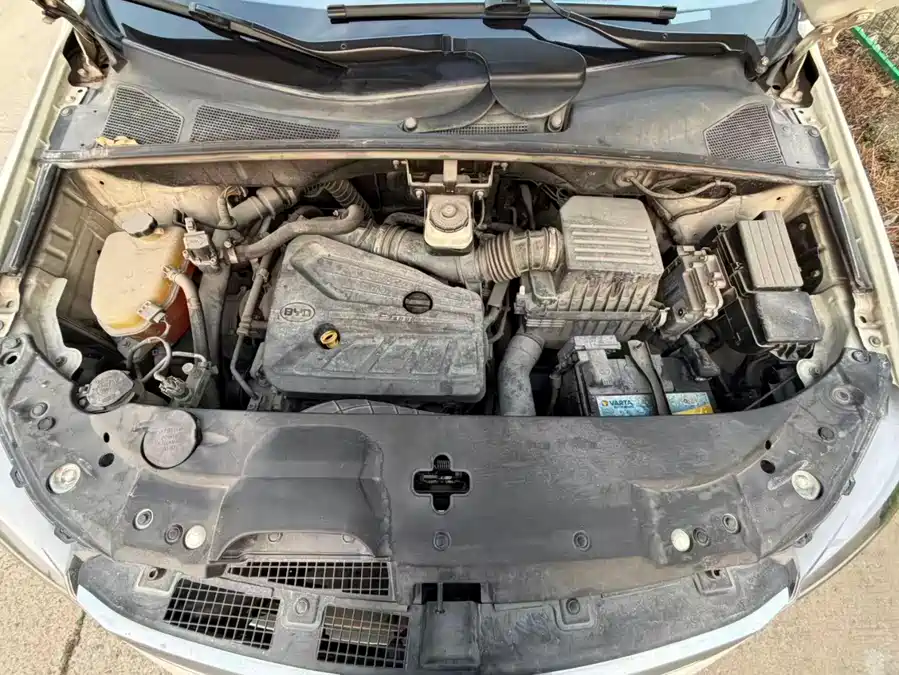 BYD S7