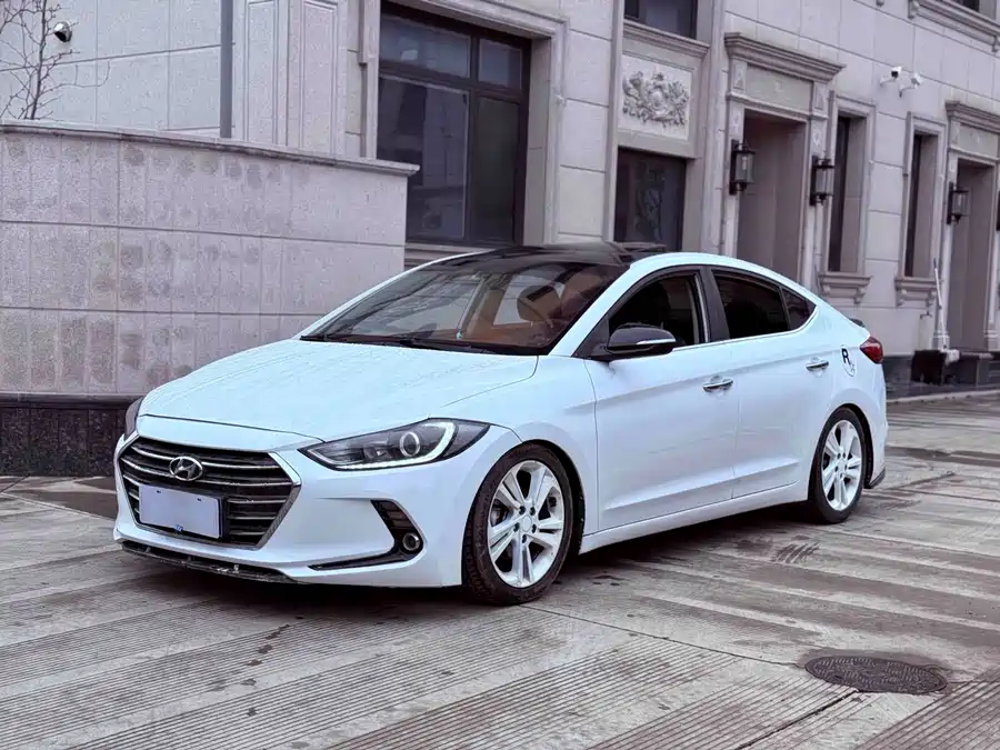 Hyundai elantra