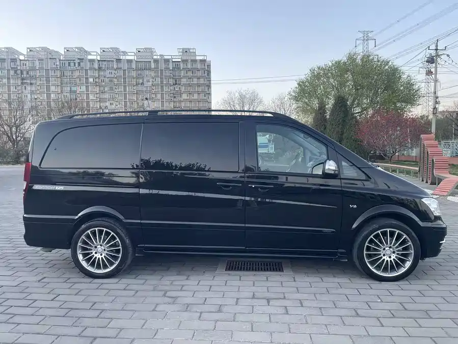 Mercedes-Benz Viano