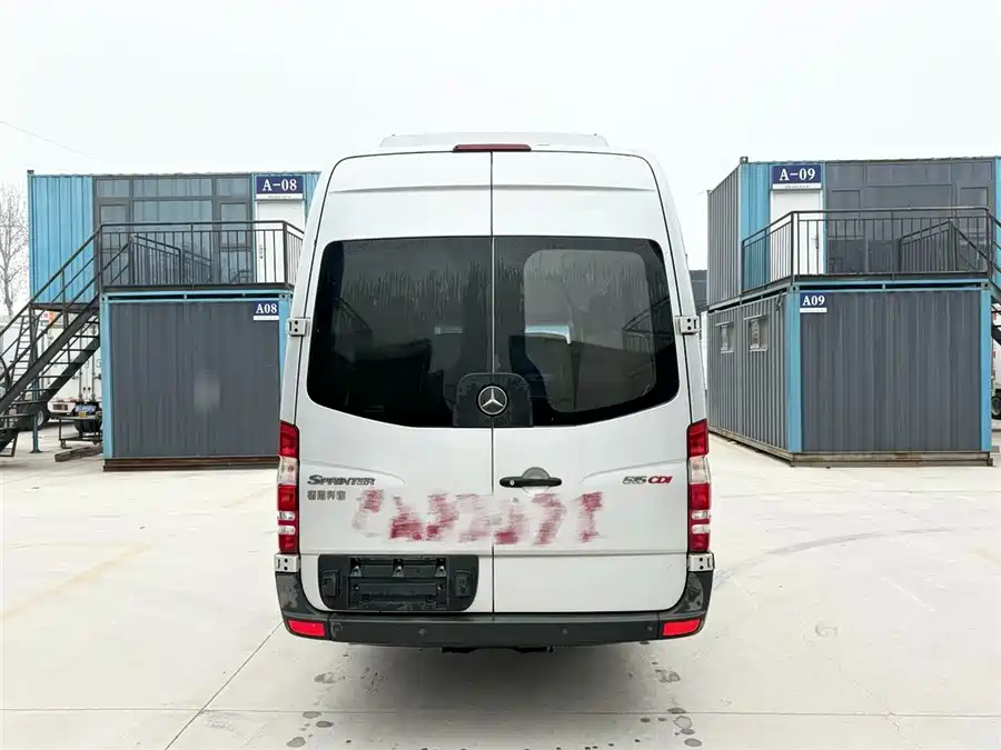 Mercedes Benz Sprinter