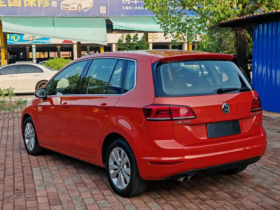Volkswagen Golf Sportsvan
