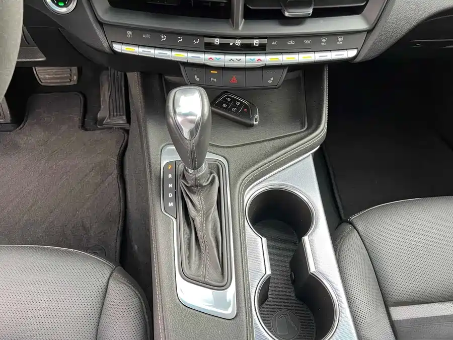 Cadillac CT4