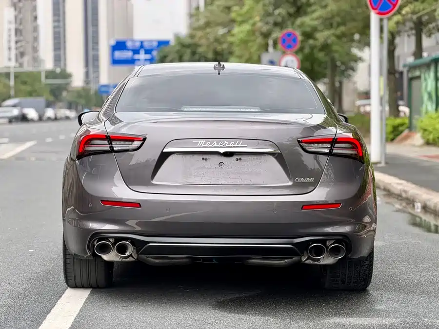 Maserati Ghibli