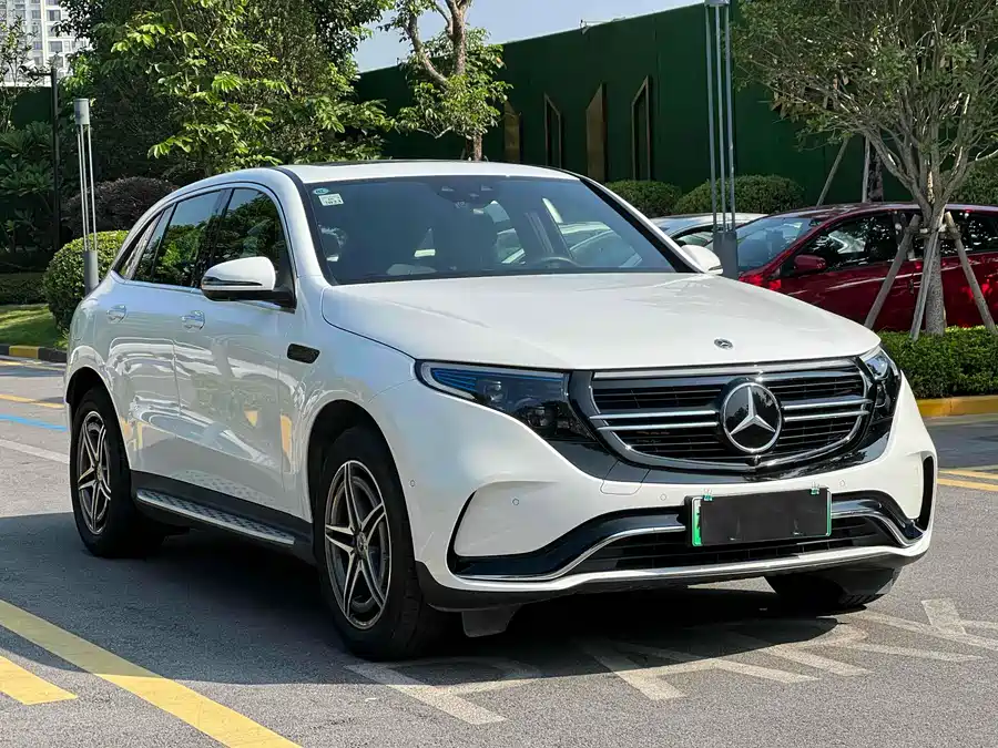 Mercedes Benz EQC