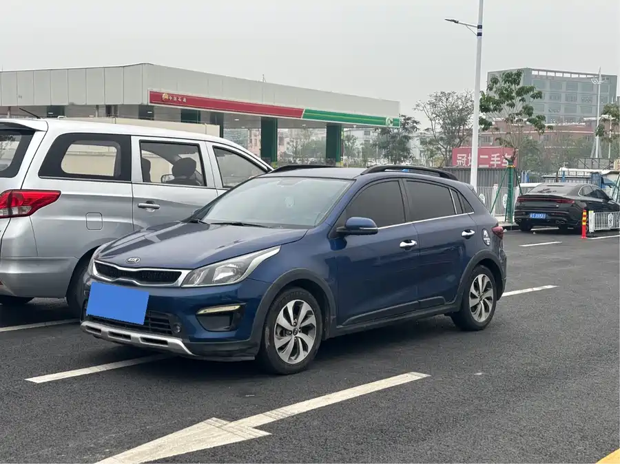 Kia KX CROSS