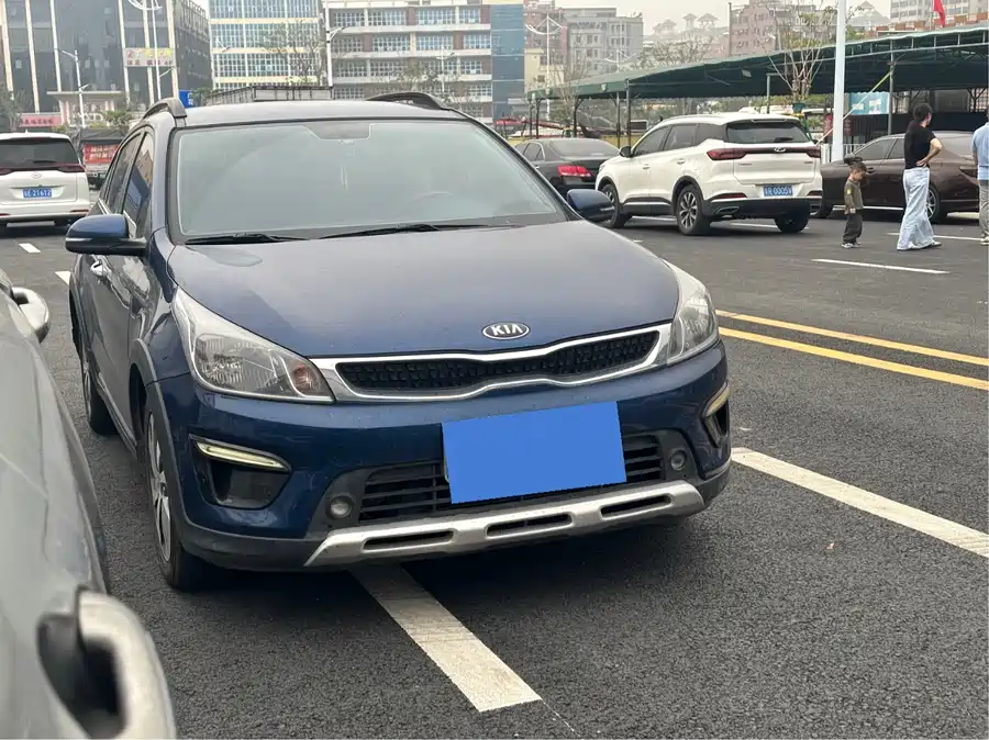 Kia KX CROSS