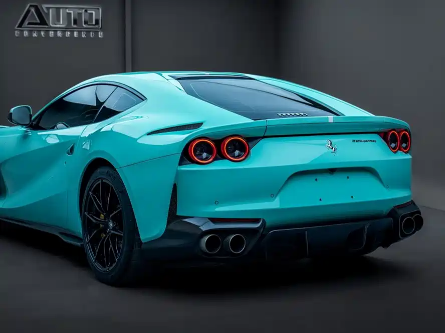 Ferrari 812