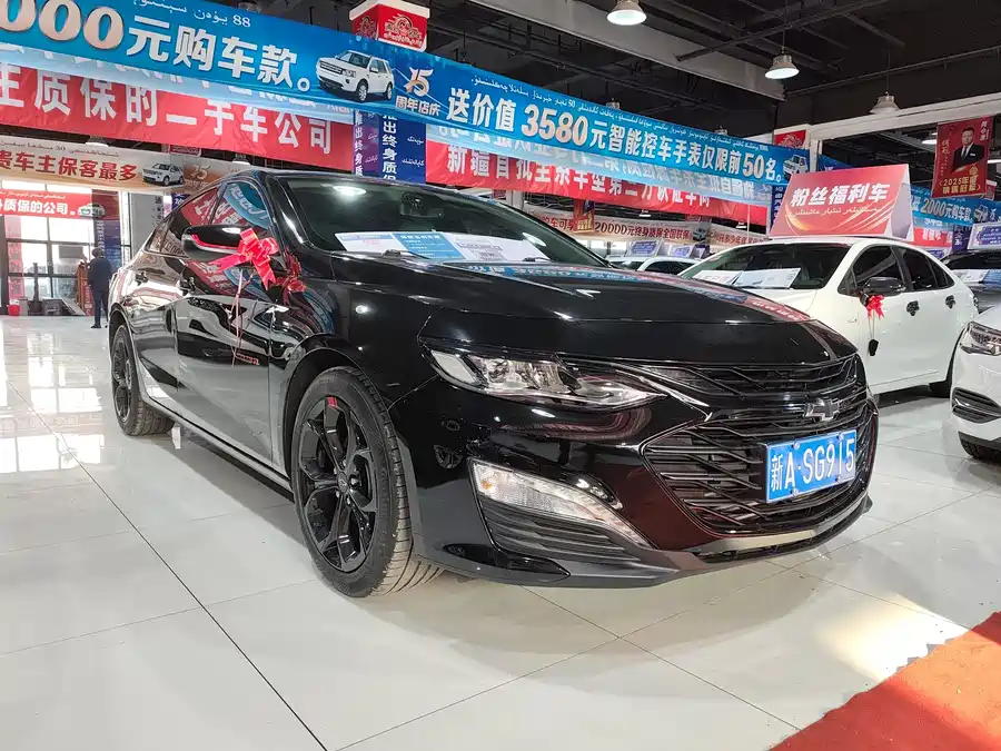 Chevrolet Malibu XL