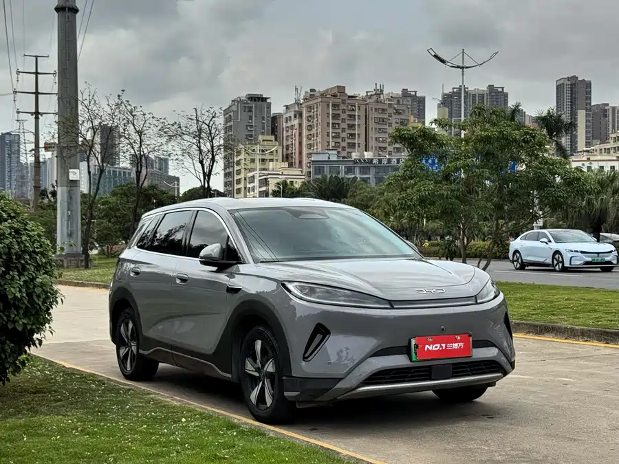 BYD Sea Lion 05 EV