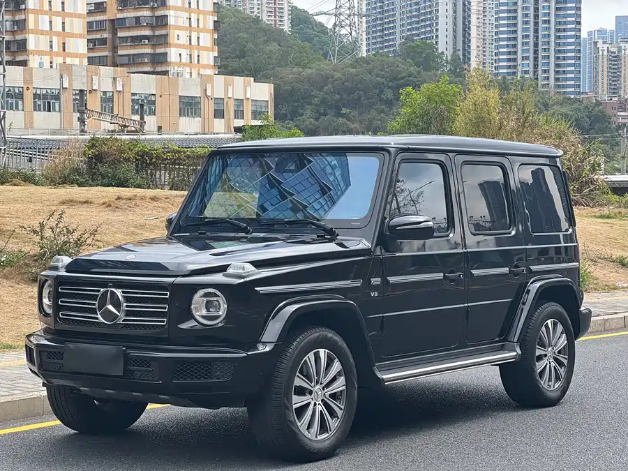 Mercedes Benz G-rated