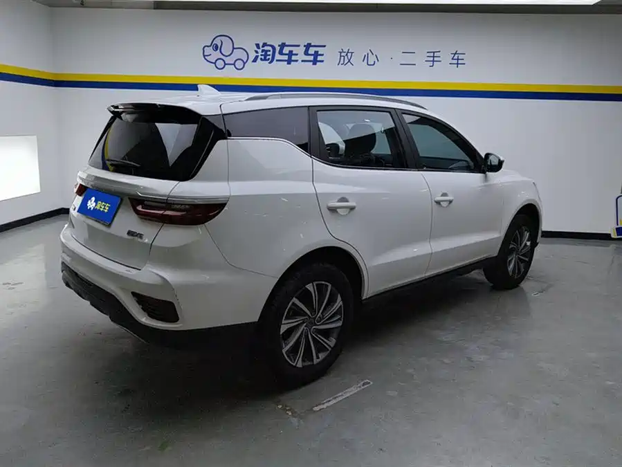 Geely Vision X6