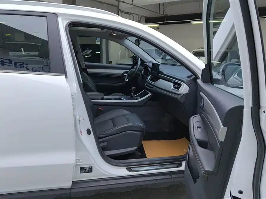 Geely Vision X6