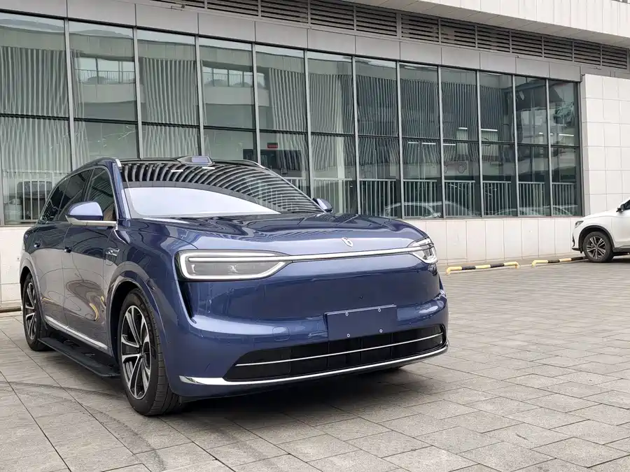 AITO Wenjie M7