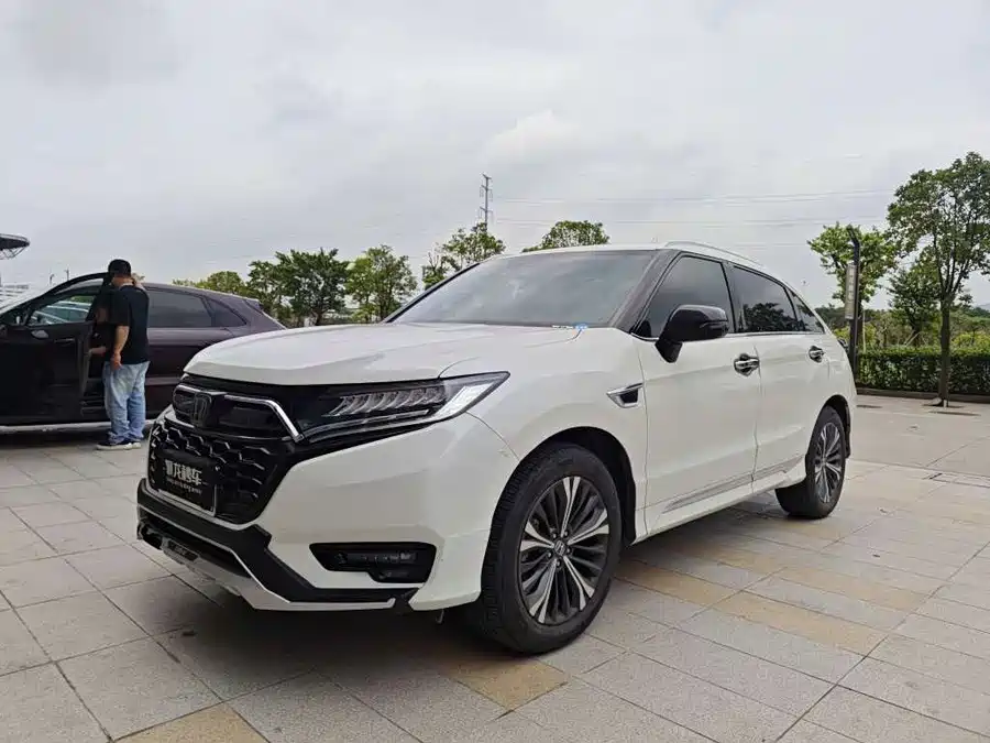 Honda UR-V