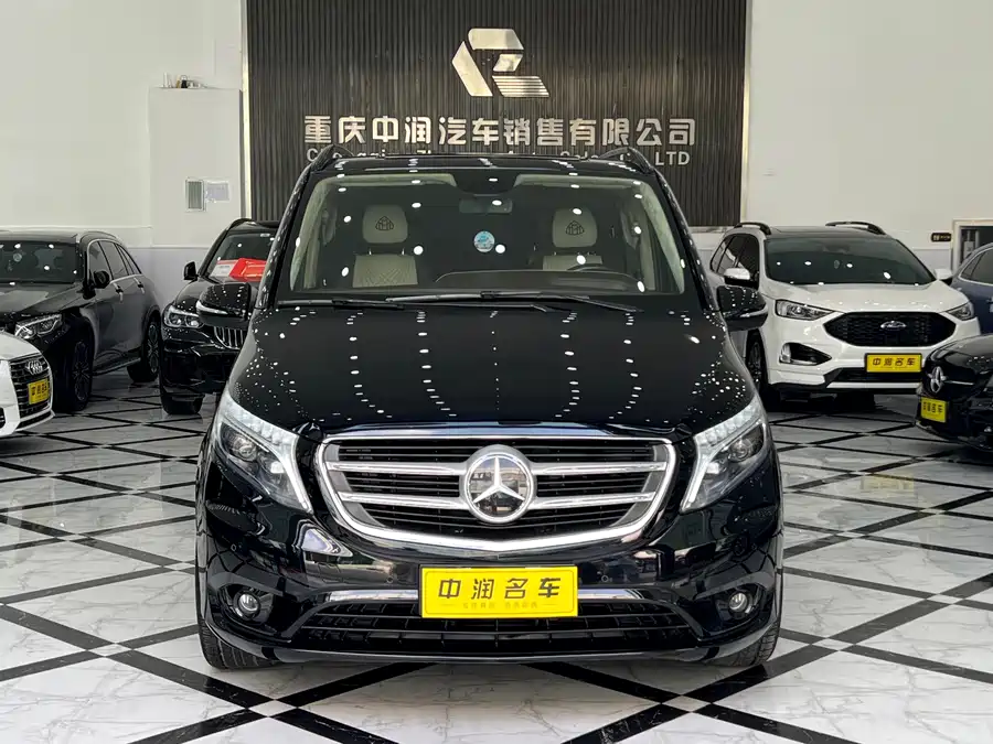 Mercedes Benz Vito