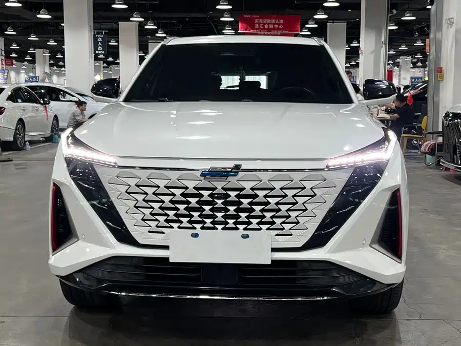 Oshan Z6