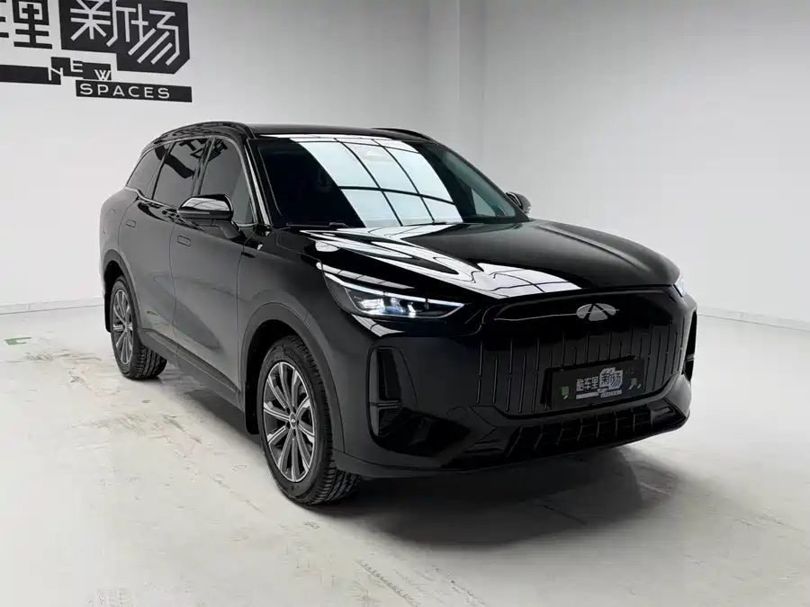 Chery Fengyun T9