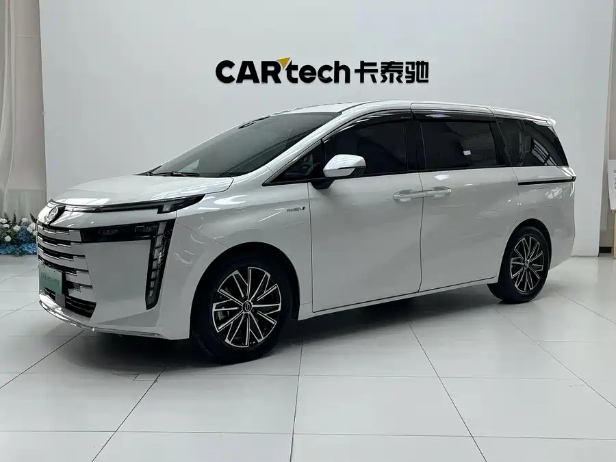 GAC Trumpchi E8 PHEV