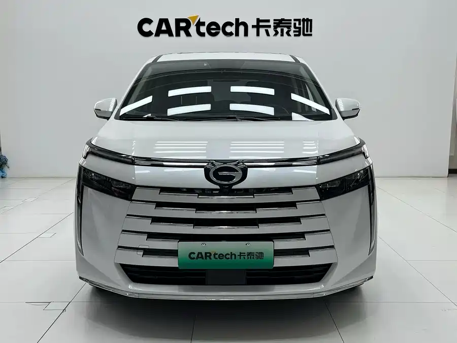 GAC Trumpchi E8 PHEV