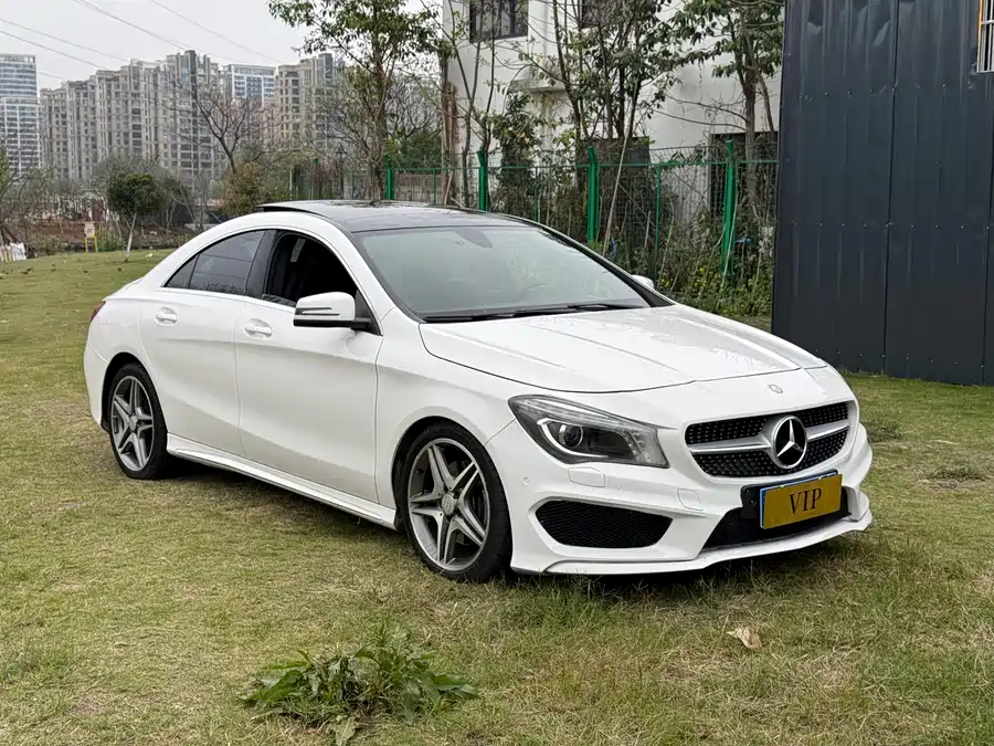 Mercedes-Benz CLA